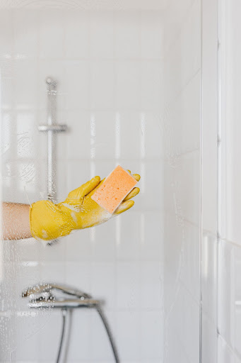 How to Clean and Maintain Glass Shower Doors